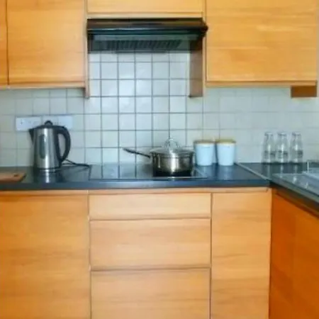 בית נופש Independent Luxury House In City Center *